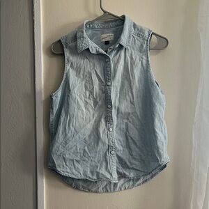 Universal Thread Light Blue Sleeveless Button Down Shirt